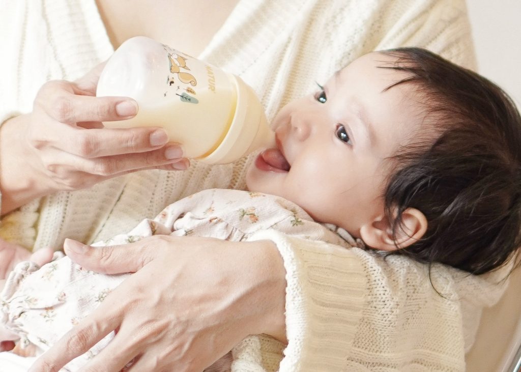 จุกนมสำหรับเด็กแรกเกิด ควรพิจารณาจากอะไรบ้าง