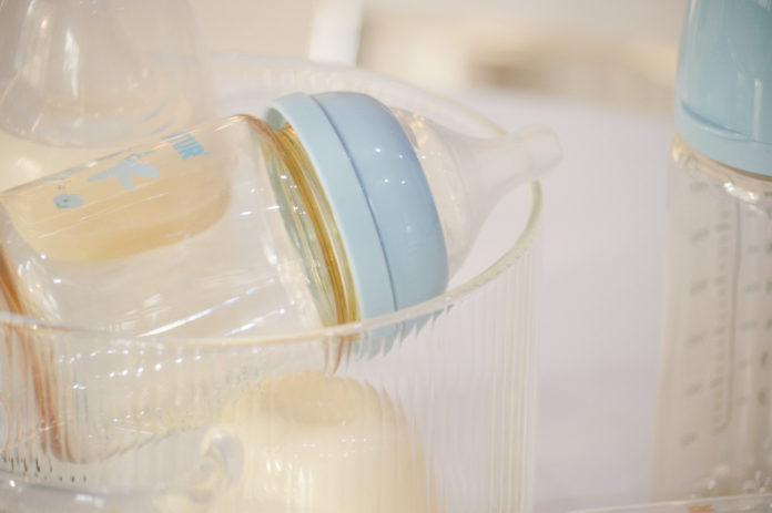 จุกนมมีกี่ประเภท และควรเลือกอย่างไรให้เหมาะกับช่วงวัยของลูก