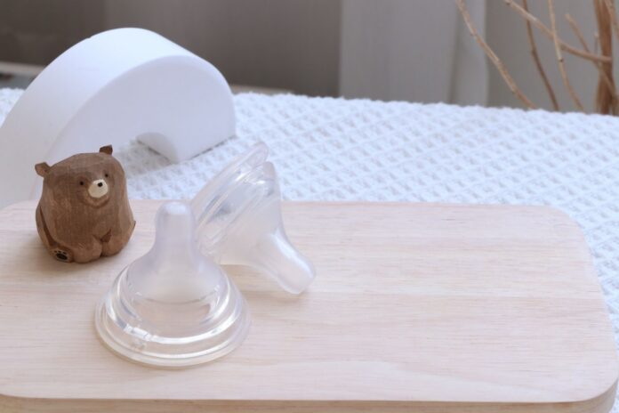 จุกนมดูดยาก ควรปรับอย่างไรให้เหมาะกับลูกน้อยมากขึ้น